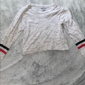 Cute semi cropped shirt